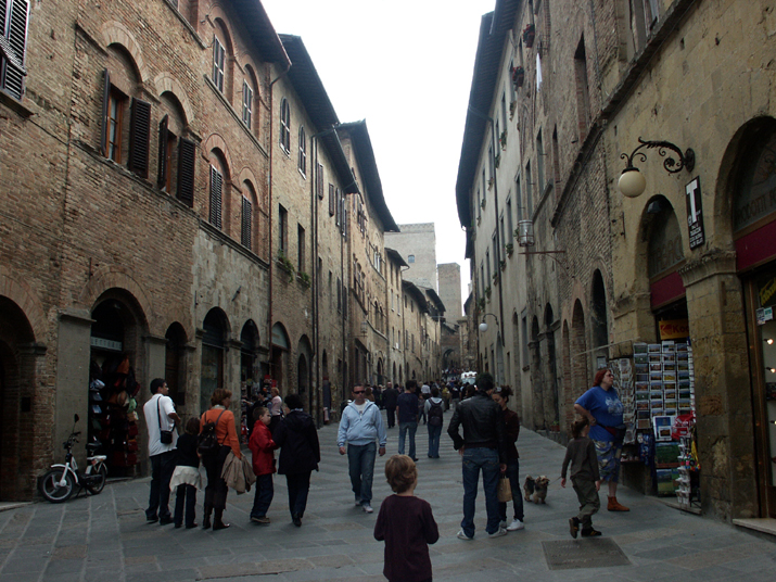Gimignano 011.jpg - DCF 1.0